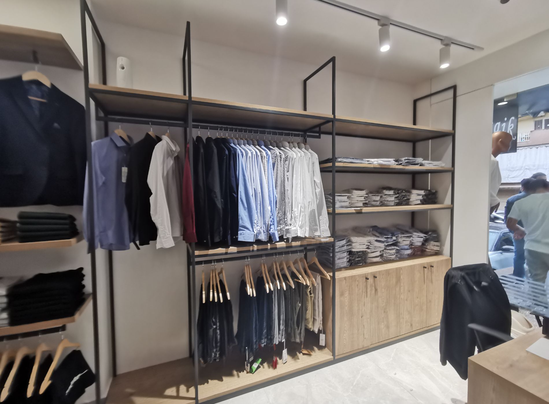 Private Clothing Store – Beirut